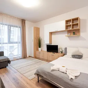 21 Apartment